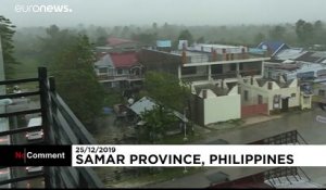 Le typhon Phanfone balaye les Philippines