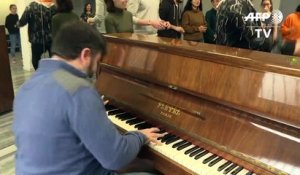 Près de Paris, une école pour apprendre la comédie musicale "à la française"