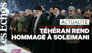 Une foule d'Iranien rend hommage à Soleimani dans les rues de Téhéran