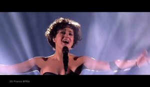 Eurovision 2021 : Barbara Pravi chante "Voilà" lors de la grande finale