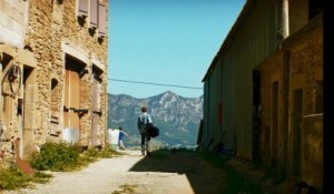 Back Home / Revenir (2020) - Trailer (English Subs)