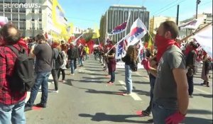 En Grèce, malgré le confinement, des militants se sont rassemblé en ce 1er mai