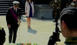 Le roi Philippe et la reine Mathilde commémorent la Libération à la Colonne du Congrès à Bruxelles