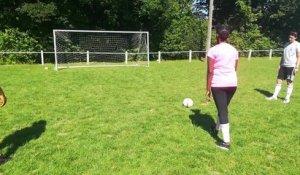Mouscron : deuxième entraînement pour l'équipe féminine de Fedasil