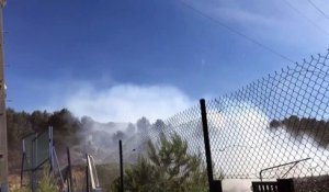 Martigues :  les pompiers toujours en intervention au vallon du fou (vidéo)