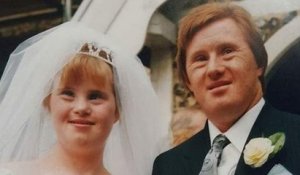 Un couple, atteint de trisomie 21, célèbre ses 25 ans de mariage
