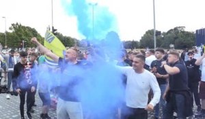 Championship - Leeds retrouve la Premier League 16 ans après, liesse populaire dans la ville