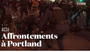 Affrontements entre police et manifestants à Portland pour la 60e nuit de contestation