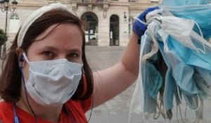 Pour rentrer du travail, une femme marche 7 km et en profite pour ramasser les masques jetés par terre