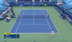 Une entame ratée et Muguruza a déroulé face à Hibino
