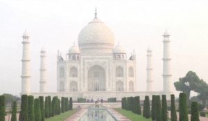 Covid-19: après six mois de fermeture, le Taj Mahal rouvre ses portes