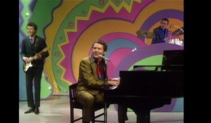 Jerry Lee Lewis - Great Balls Of Fire/What'd I Say/Whole Lotta Shakin' Goin' On