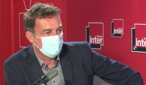 "Quel regard paternaliste quand on est face à des gens qui n'ont rien!" (Christophe Robert )