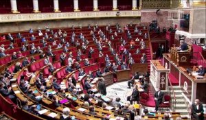Covid-19 : après un mois dans le coma, le député Jean-Luc Reitzer retrouve les bancs de l'Assemblée nationale