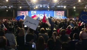 Présidentielle: premier grand meeting d'Emmanuel Macron