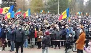 Après la victoire de leur présidente Maia Sandu, les Moldaves refusent qu'on lui vole le pouvoir