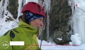 Sports d'hiver : sans leurs skis, des touristes découvrent la montagne autrement