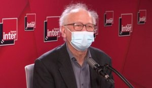 "Favoriser la vaccination des personnes les plus à risque de mourir ou d’avoir une infection grave est justifié."(Alain Fischer)