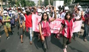 Birmanie : la contestation s'intensifie, internet très perturbé