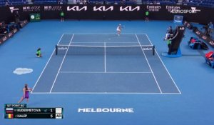 Highlights | Veronika Kudermetova - Simona Halep