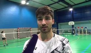 Toma Jr Popov après sa médaille d'argent avec la France à l'Euro mixte de badminton