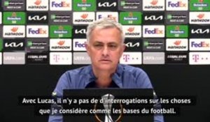8es - Mourinho : "Lucas est un professionnel de la tête aux pieds"