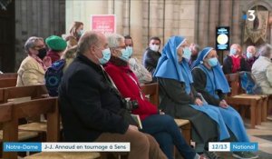 Incendie de Notre-Dame : Jean-Jacques Annaud à l'œuvre pour tourner un film racontant l'évènement