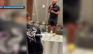 Quand Gonzalo Higuaín chante «Despacito» devant ses coéquipiers