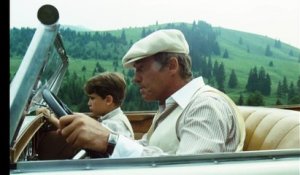 L'AS DES AS - Extrait du film avec Jean-Paul Belmondo - Prends le volant p'tit