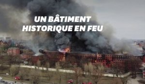 À Saint-Pétersbourg, un incendie géant dans une fabrique historique