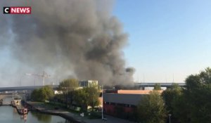 Important incendie d'entrepôt au nord de Paris