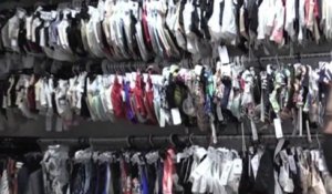 En colère, les commerçants de lingerie envoient des culottes à Matignon