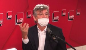 Immigration : "Je ne parle pas de la combattre mais de la contrôler" (Arnaud Montebourg)