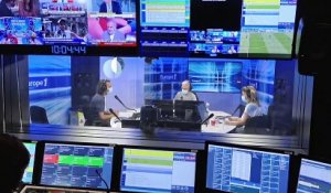 "Tsitsipas ou ça casse !" : Laurent Luyat inspiré pour la finale de Roland-Garros
