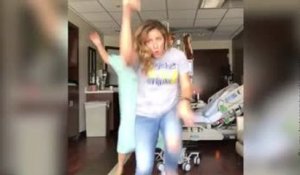 Atteinte d'un cancer, elle danse pour garder sa bonne humeur
