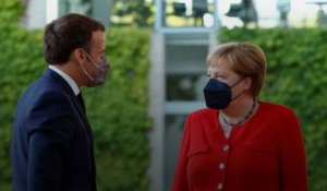 L'UE rejette la volonté de sommet avec la Russie proposée par la France et l'Allemagne
