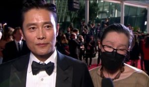 Le comédien Byung Hun Lee sur les marches pour Emergency declaration #Cannes2021