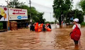 Mousson en Inde : de nouveau glissements de terrain font au moins 36 morts et des disparus