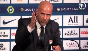 Paris SG-OL : Peter Bosz enrage sur l'arbitrage