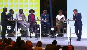 Tripatouillage constitutionnel en Afrique :  le message fort d'Aliou Bah devant Macron