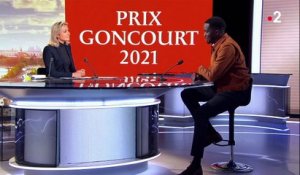 Goncourt 2021 : "J’ai été envahi par de très beaux souvenirs de ma formation, j’ai pensé à ma famille, à mes professeurs", réagit Mohamed Mbougar Sarr sur France 2
