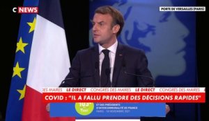 Congrès des maires : Emmanuel Macron rend hommage aux maires victimes d'agressions