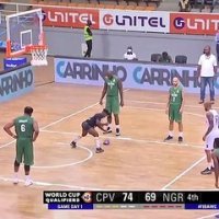 On a trouvé le roi de la serpillère au basket !