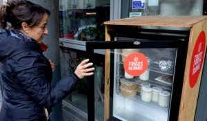 Cette restauratrice a créé un frigo solidaire et anti-gaspi, une centaine de commerçants l'imitent