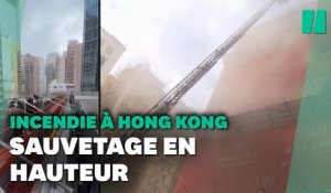 Sauvetage vertigineux à Hong Kong après un gros incendie au World Trade Center