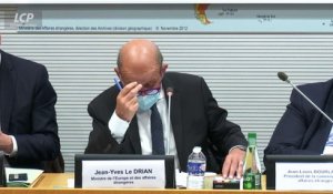 Crise en Ukraine : Le Drian n'exclut pas de nouvelles sanctions contre la Russie