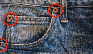 A quoi servent les petits boutons sur les poches des Jeans