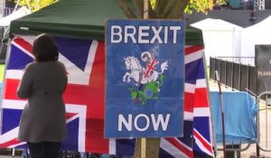 L'application du Brexit provoque de nouveaux remous entre l'UE et Londres