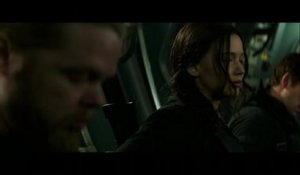 The Hunger Games: Mockingjay, Part 1 Clip - Meeting The Crew