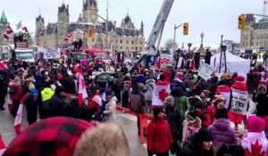 Au Canada, Ottawa paralysée par le "convoi de la liberté" déclare l'état d'urgence